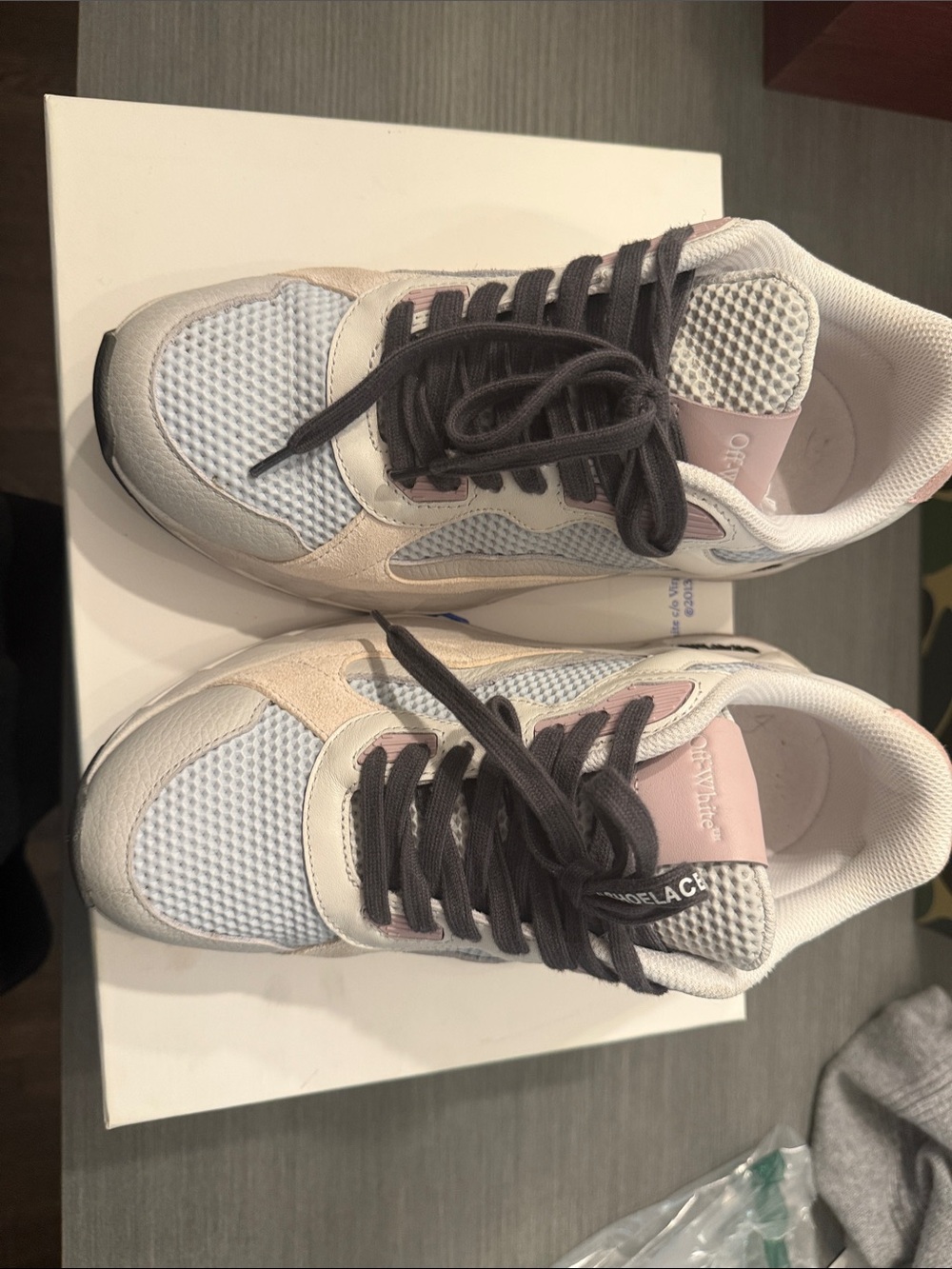 Off-White Women's Gray and Pink Lace-Up Sneakers